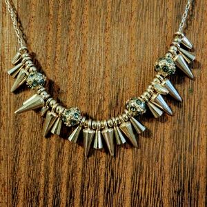 Elegant Gold Spike Necklace